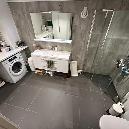 Nydelig Hus Sentralt I Ons Appartement *